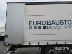 Schmitz Cargobull Curtainsider Standard Getränke 