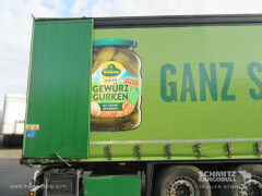 Schmitz Cargobull Curtainsider Standard Getränke 