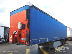 Schmitz Cargobull Semitrailer Curtainsider Standard Hayon 