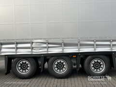 Schmitz Cargobull Curtainsider Mega Getränke 