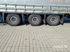 Schmitz Cargobull Curtainsider Coil Getränke 