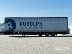 Schmitz Cargobull Curtainsider Coil Getränke 