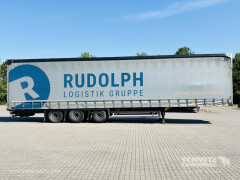 Schmitz Cargobull Curtainsider Coil Getränke 