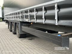Schmitz Cargobull Curtainsider Mega Getränke 