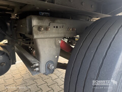 Schmitz Cargobull Oplegger Vries Standard Roller shutter door 