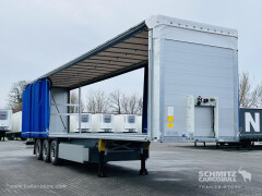 Schmitz Cargobull Curtainsider Standard Getränke 