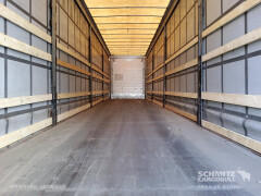 Schmitz Cargobull Curtainsider Mega Getränke 