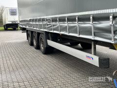 Schmitz Cargobull Curtainsider Mega Getränke 