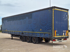 Schmitz Cargobull Curtainsider Mega 