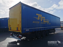Schmitz Cargobull Curtainsider Standard Getränke 