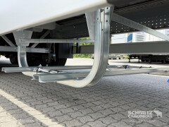 Schmitz Cargobull Curtainsider Mega Getränke 