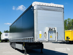 Schmitz Cargobull Curtainsider Standard Getränke 
