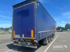 Schmitz Cargobull Semitrailer Curtainsider Mega 