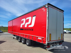 Schmitz Cargobull Curtainsider Mega 