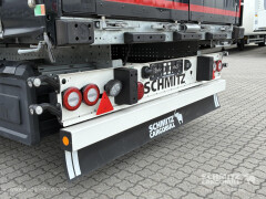Schmitz Cargobull Curtainsider Standard Getränke 