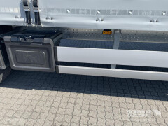 Schmitz Cargobull Curtainsider Standard Ladebordwand 