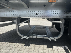 Schmitz Cargobull Curtainsider Standard Getränke 