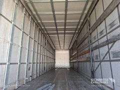 Schmitz Cargobull Curtainsider Mega Getränke 