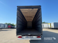 Schmitz Cargobull Curtainsider Mega 