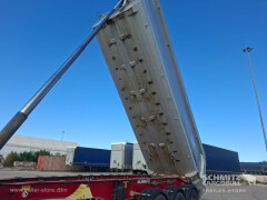Schmitz Cargobull Tipper Steel half pipe body 24m³ 