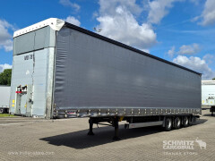 Schmitz Cargobull Curtainsider Mega 
