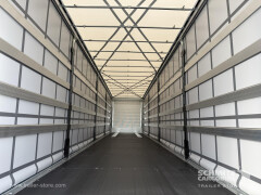 Schmitz Cargobull Curtainsider Standard Getränke 