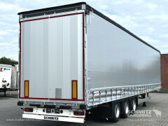 Schmitz Cargobull Curtainsider Mega Getränke 