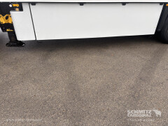 Schmitz Cargobull Reefer Meat hanging system 