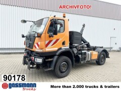 Unimog U 20 4x4, City-Abroller, Zapfwelle, 