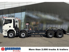 MAN TGS 41.520 8x4 BB CH, Nebenantrieb oben 